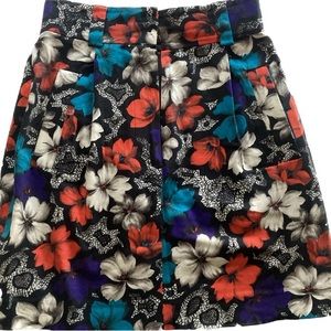 Cute Floral Skirt by French Connection